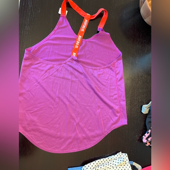 Nike tank top - Picture 2 of 2